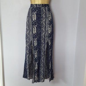 🏷️2/$20 NWT Boho Double Slit Maxi Skirt